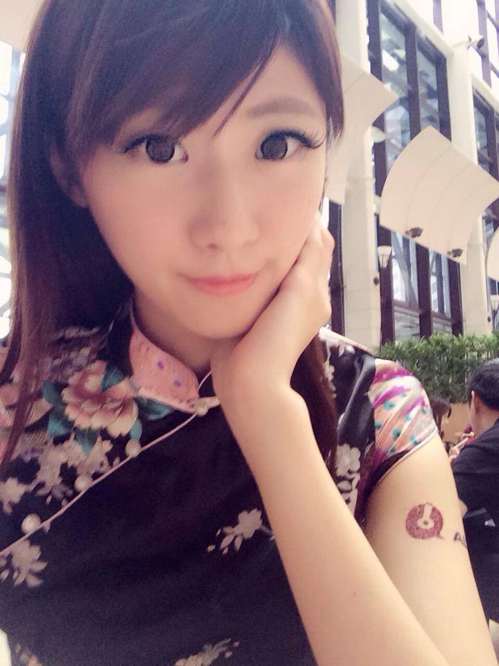 xunn escort 6 escort girl